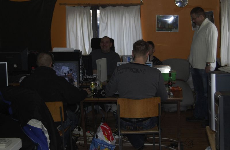 gdsr-bb_mix_lan_2009_020.jpg